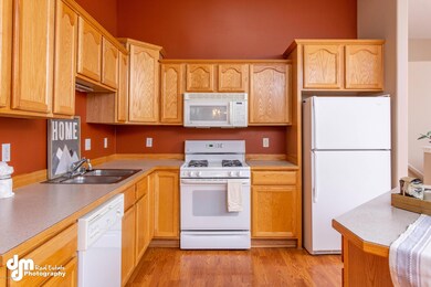 Kitchen_5493-FULL