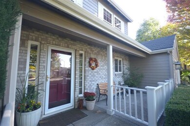 2443 Arrowpoint Ct, Medford, OR 97504 - photo 3