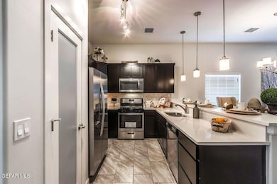 10717 Troy Aikman Dr, El Paso, TX 79924 - photo 3