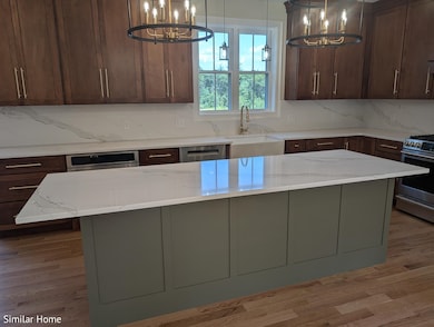 3 Pebble Ct unit 3, Barrington, NH 03825 - photo 3