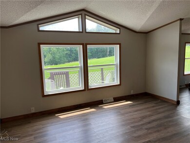 39709 County Road 72, Flushing, OH 43977 - photo 6