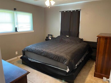 211 W Pioneer St, Wake Village, TX 75501 - photo 6