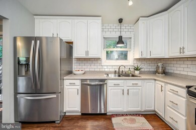 4 Parkwood Ct, Stafford, VA 22554 - photo 4