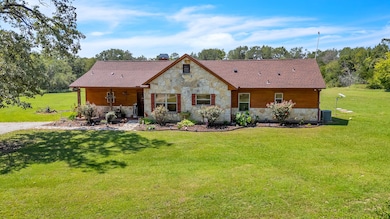 899 Fcr unit 930, Teague, TX 75860 - photo 4