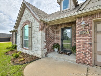 17130 Highland Dr, Claremore, OK 74017 - photo 3