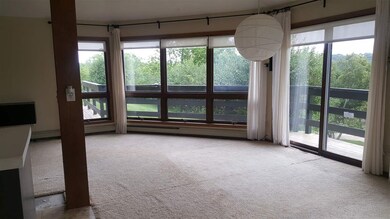 2711 S Elmwood Cir W, Cross Plains, WI 53528 - photo 2