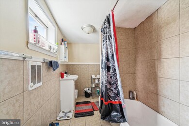 4 Creek Ave, Darby, PA 19023 - photo 7