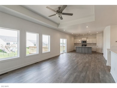 1609 Red Cedar Ln, Granger, IA 50109 - photo 4