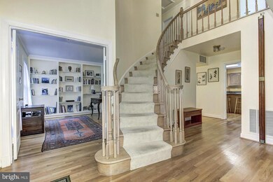 11820 Quince Mill Dr, North Potomac, MD 20878 - photo 2