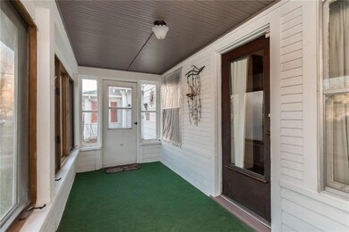 2405 E Grand Ave, Des Moines, IA 50317 - photo 2