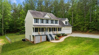 3963 Running Fox Ct, Powhatan, VA 23139 - photo 4