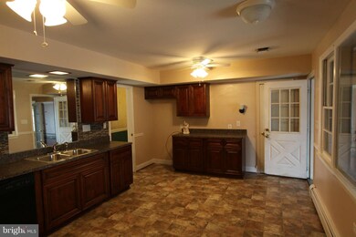 4316 Ranger Ave, Temple Hills, MD 20748 - photo 6