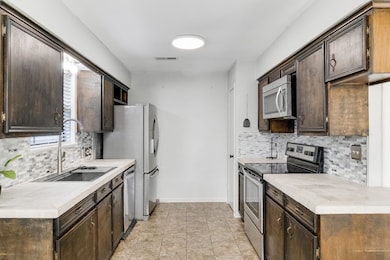 426 Candlelight Ln, Livingston, TX 77351 - photo 7