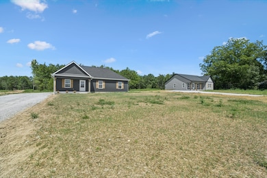 84 Old Brick Church Rd, Estill Springs, TN 37330 - photo 4