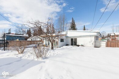 Exterior Back 20180310-DW-5110-SMALL