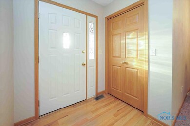 2129 Greystone Ct, Findlay, OH 45840 - photo 6