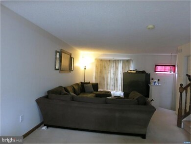 85 Versailles Ct, Newark, DE 19702 - photo 4