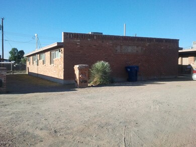 Delano photo