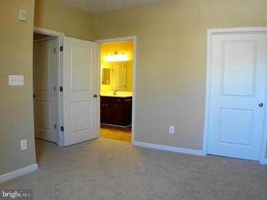3527 Piney Woods Place unit H204, Laurel, MD 20724 - photo 4