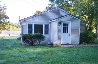 28 Cove Dr, Derry, NH 03038 - photo 2