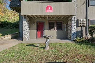 2929 Selena Dr unit J134, Nashville, TN 37211 - photo 3