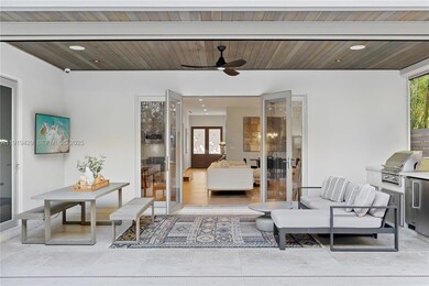 3075 Blaine St unit 3075, Miami, FL 33133 - photo 3