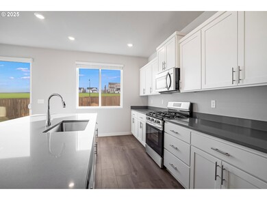 874 Butte Dr, Forest Grove, OR 97116 - photo 5