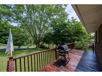 1512 Bell Ridge Rd, Johnson City, TN 37601 - photo 5