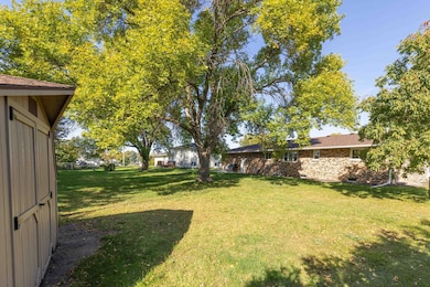 604 5th Ave SE Barnsville-4.jpg