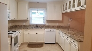 1008 Holland Dr unit 8, Tallahassee, FL 32301 - photo 4