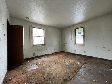 Living room 2