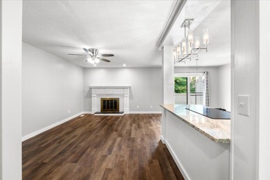 04-8703-Olde-Colony-Trail-Knoxville-TN-4
