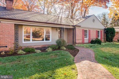 13007 Woodburn Dr, Hagerstown, MD 21742 - photo 6