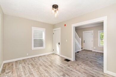 008_2728_latonia_avenue_09-edit_875