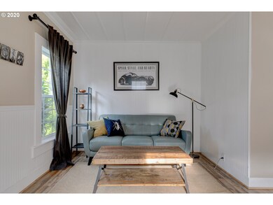 716 N Main St, Newberg, OR 97132 - photo 5