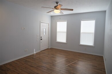 741 E 7th St, Houston, TX 77007 - photo 5