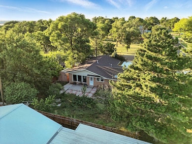 701 NW 2nd St, Guymon, OK 73942 - photo 3