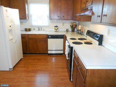 25 Thornbury Place, Southampton, NJ 08088 - photo 6