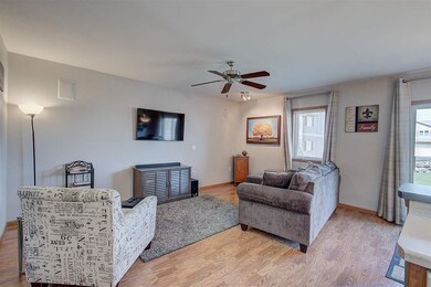 160 Elliott Ln unit 160, Oregon, WI 53575 - photo 3