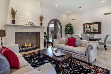 007_Great Room ~ Fireplace.jpg
