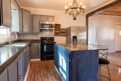 116 Thompson St, Moberly, MO 65270 - photo 6