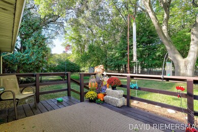 7-web-or-mls-4699-susan-st