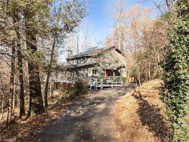 606 Thornwood Rd, Jamestown, NC 27282 - photo 3