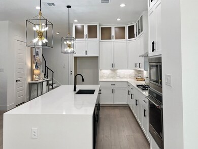 822 E 24th St, Houston, TX 77009 - photo 6