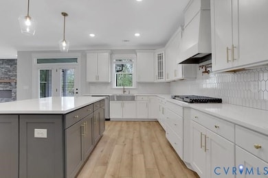 3951 Jett Ct, Gum Spring, VA 23065 - photo 3