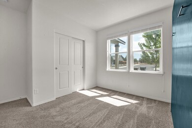 1997 NW 8th St, Redmond, OR 97756 - photo 7