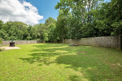 149 Sara Cir, Lebanon, TN 37090 - photo 2