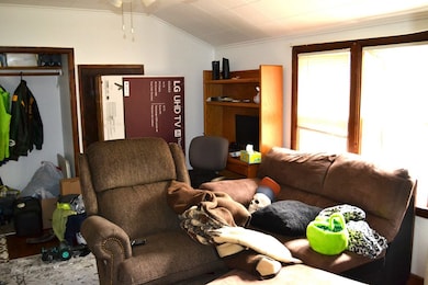 602 Flora Ave, Algoma, WI 54201 - photo 7