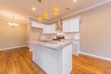 904E7thSt-3-3