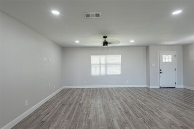 344 Arrowhead St, Fort Worth, TX 76108 - photo 3